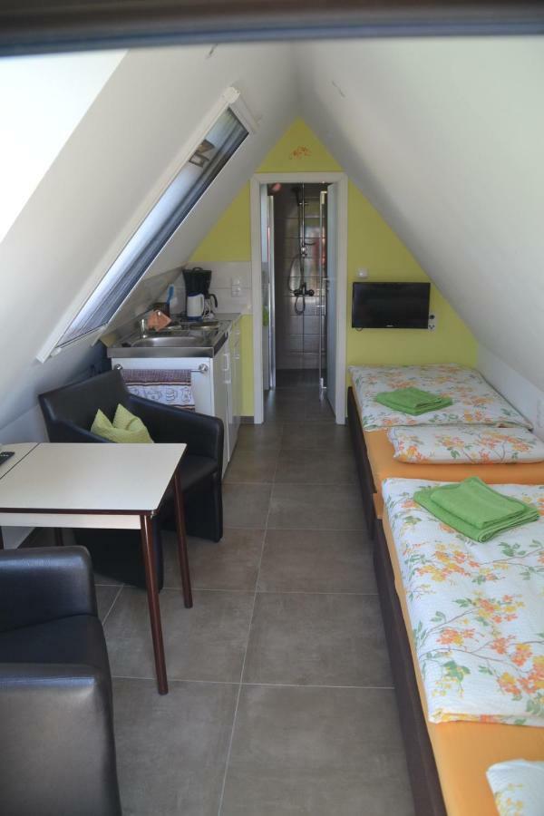 Radlerwohnung Bei Familie Saupe Schaprode Ngoại thất bức ảnh